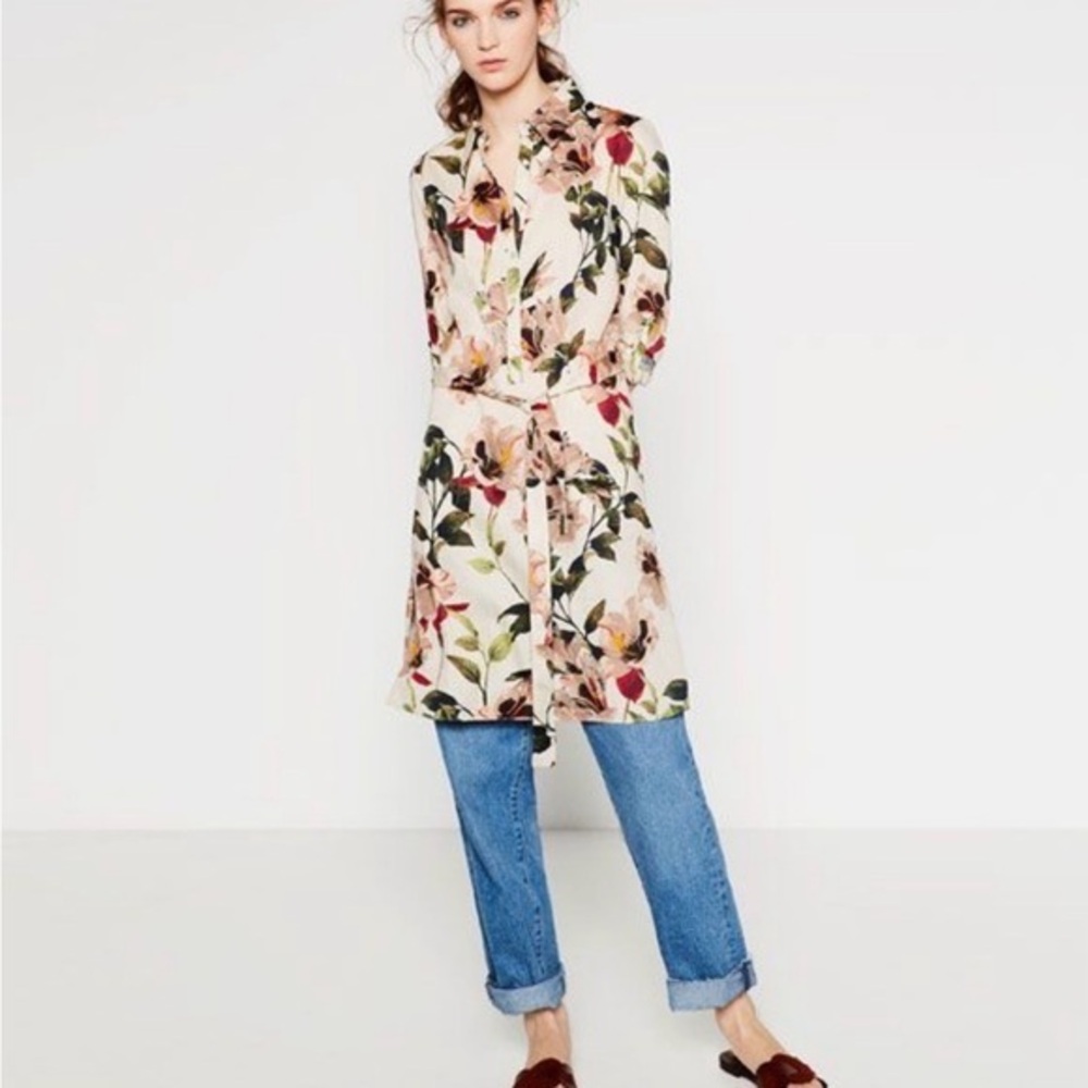 Zara Multicolor Floral Blouse